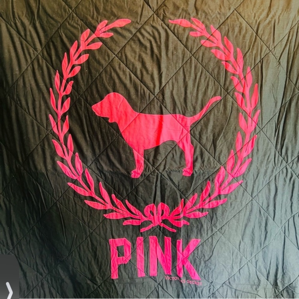 IN SEARCH OF | PINK Victoria's Secret Black and Pink Comforter - Picture 2 of 4